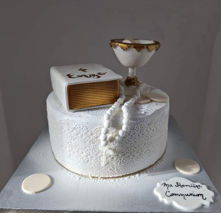 Gâteau première communion Gournay-en-Bray